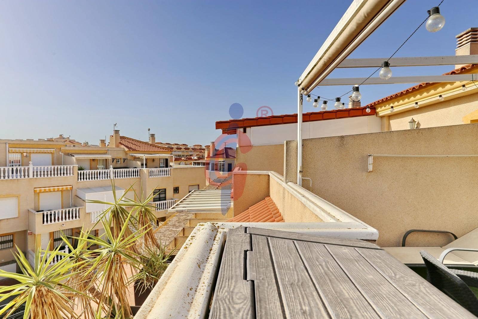 3 soveværelse Bungalow til salg i Guardamar del Segura med swimmingpool garage - € 235.000 (Ref: 10037533)