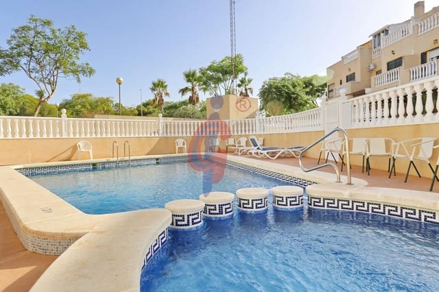 3 Zimmer Bungalow zu verkaufen in El Edén, Guardamar del Segura mit Pool Garage - 235.000 € (Ref: 10037533)