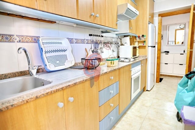 2 slaapkamer Appartement te koop in Zona Pueblo, Guardamar del Segura - € 149.995 (Ref: 10049427)