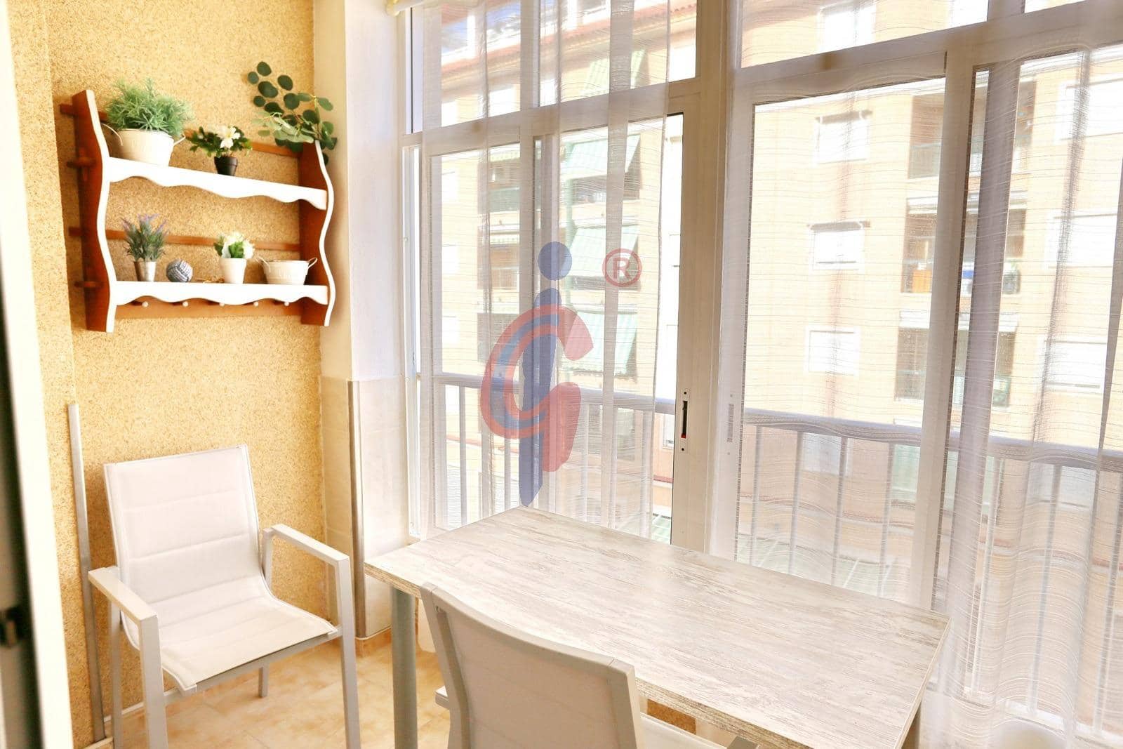 2 slaapkamer Appartement te koop in Guardamar del Segura - € 149.995 (Ref: 10049427)
