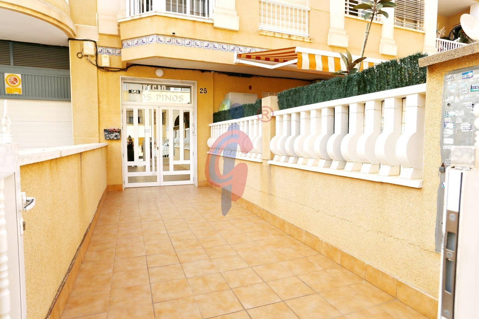 2 slaapkamer Appartement te koop in Guardamar del Segura - € 149.995 (Ref: 10049427)