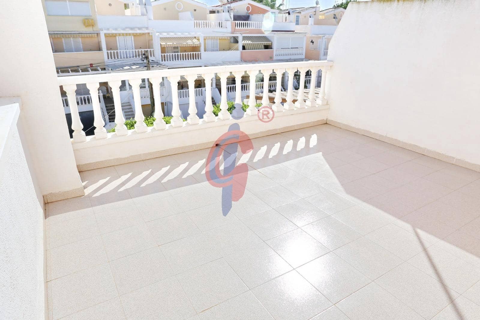 3 quarto Bungalow para venda em Guardamar del Segura com garagem - 249 900 € (Ref: 10059255)