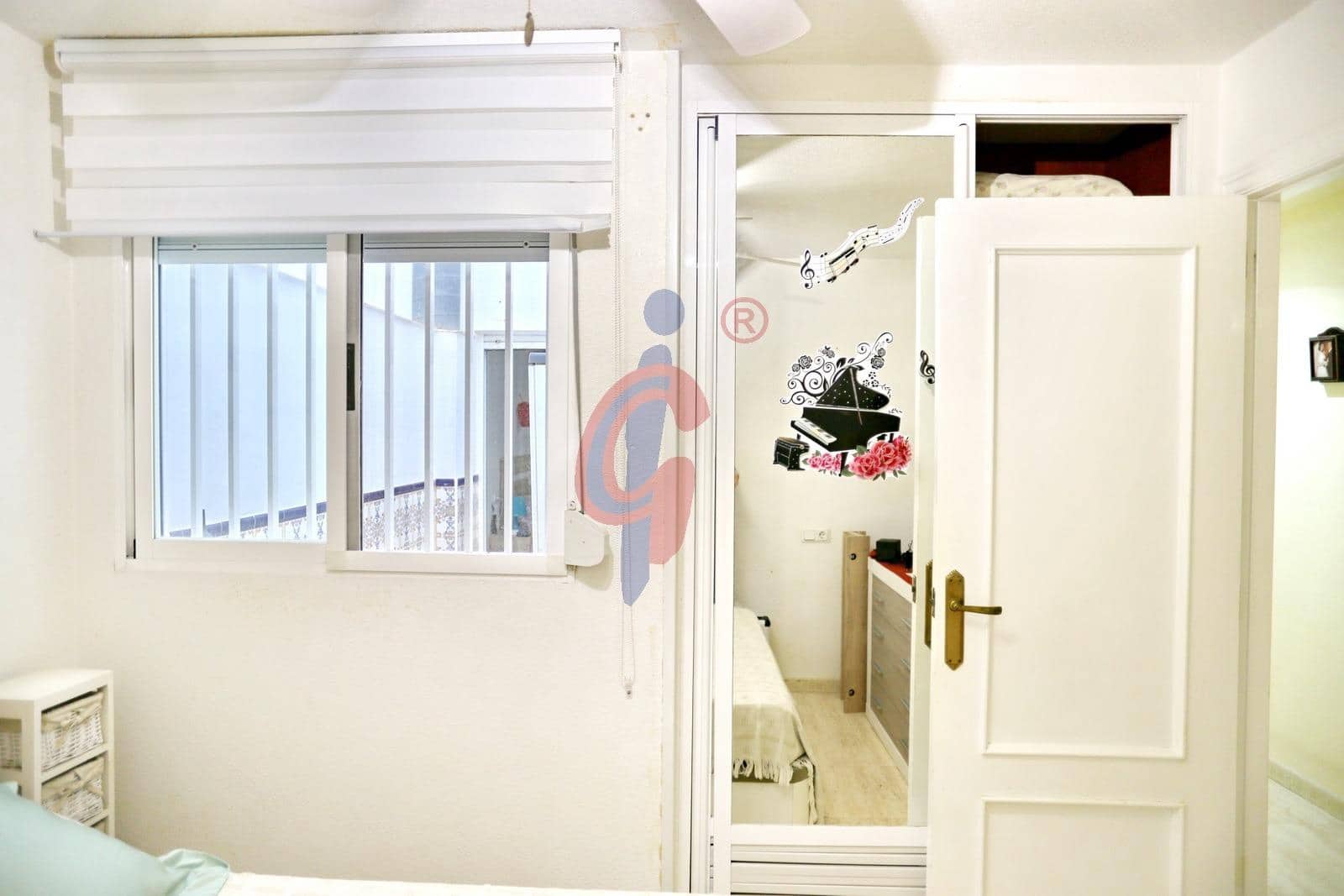 2 bedroom Apartment for sale in Guardamar del Segura - € 145,000 (Ref: 10062119)