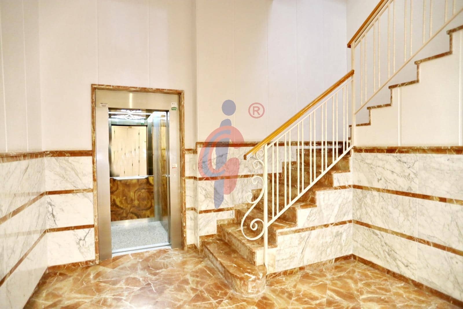 2 bedroom Apartment for sale in Guardamar del Segura - € 145,000 (Ref: 10062119)