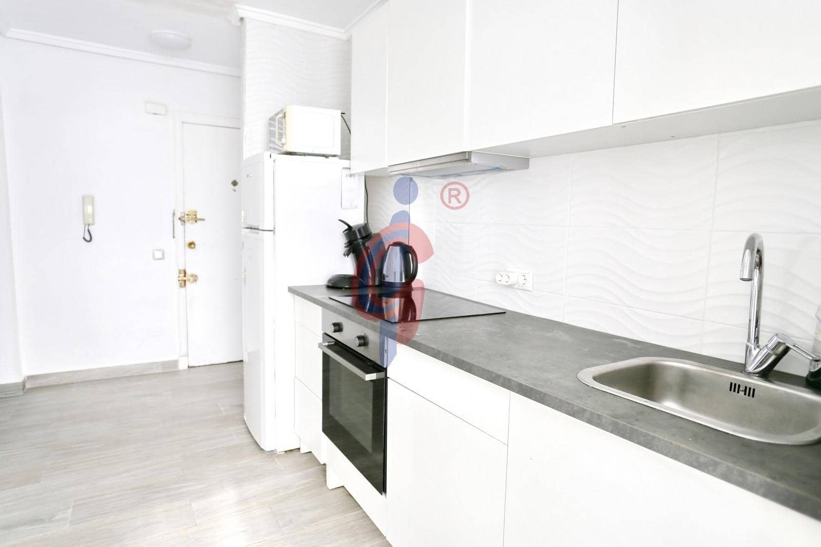 3 slaapkamer Appartement te koop in Guardamar del Segura - € 210.000 (Ref: 10068048)