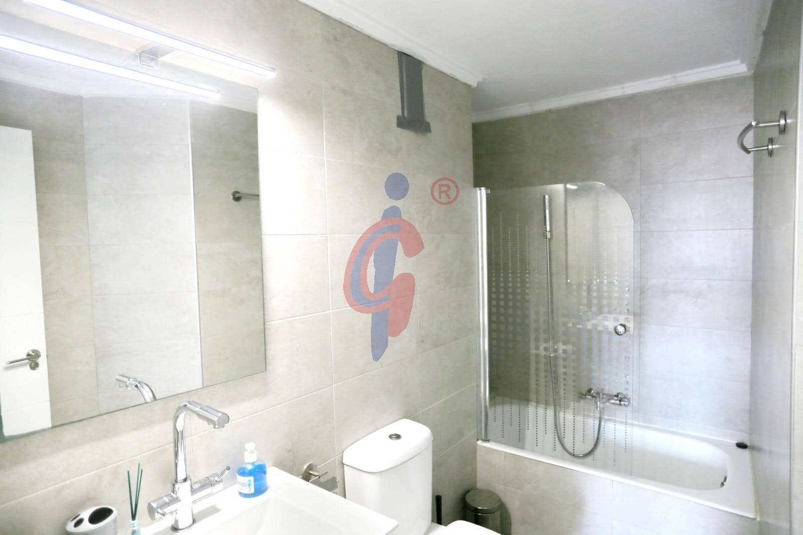 3 slaapkamer Appartement te koop in Guardamar del Segura - € 210.000 (Ref: 10068048)