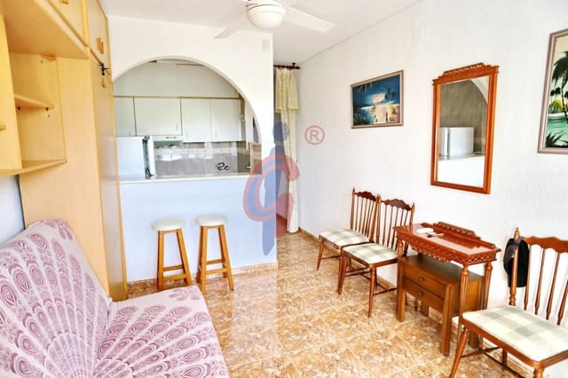 1 makuuhuone Asunto myytävänä paikassa El Moncayo - El Pòrtic, Guardamar del Segura - 95 000 € (Ref: 10068051)