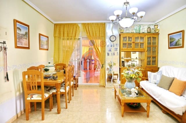 2 bedroom Apartment for sale in Zona Pueblo, Guardamar del Segura with garage - € 230,000 (Ref: 10070848)