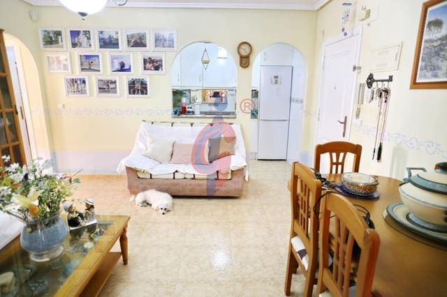 2 bedroom Apartment for sale in Zona Pueblo, Guardamar del Segura with garage - € 230,000 (Ref: 10070848)