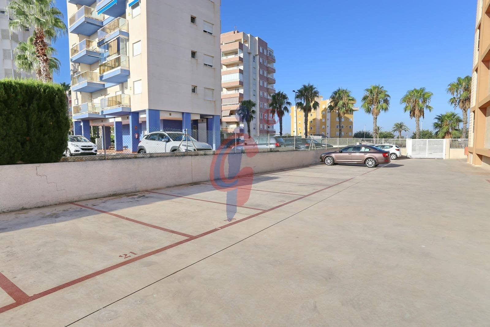 2 chambre Appartement à vendre à Guardamar del Segura avec piscine garage - 210 000 € (Ref: 10076534)