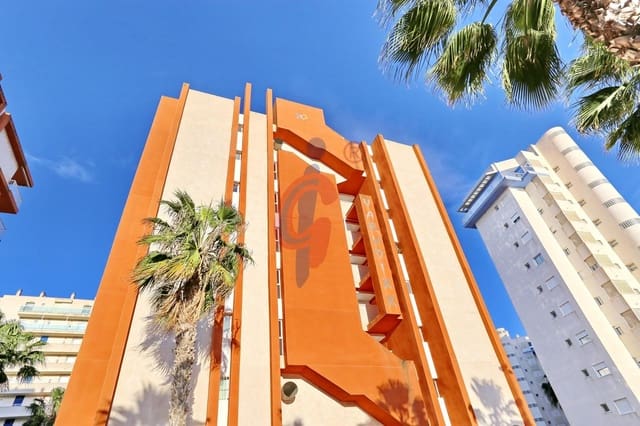 2 chambre Appartement à vendre à Puerto Deportivo, Guardamar del Segura avec piscine garage - 210 000 € (Ref: 10076534)