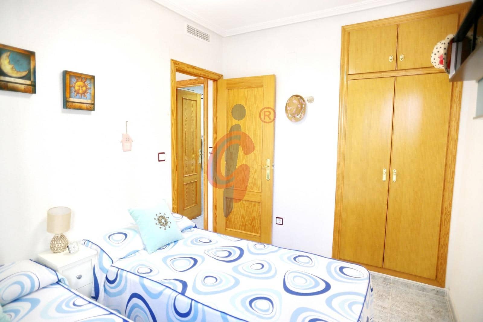 2 chambre Appartement à vendre à Guardamar del Segura avec piscine garage - 210 000 € (Ref: 10076534)