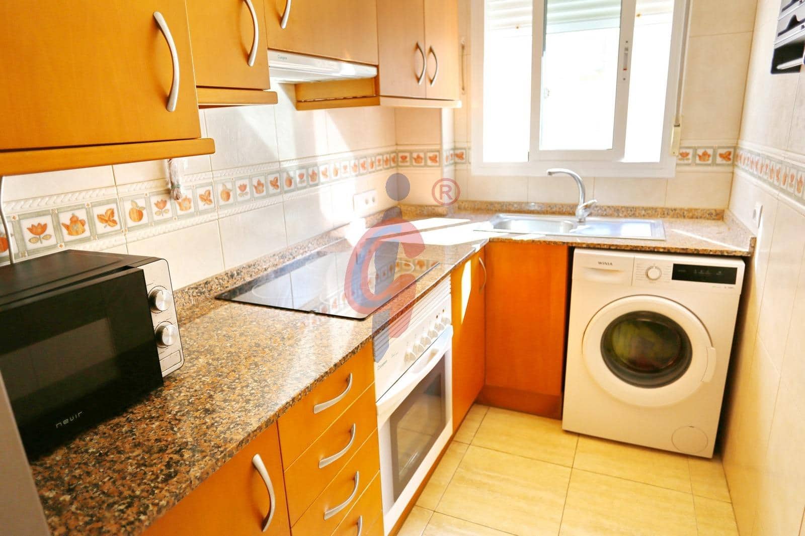 2 soveværelse Lejlighed til salg i Guardamar del Segura med swimmingpool - € 199.900 (Ref: 10098544)