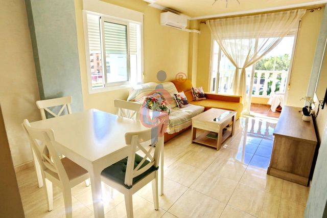 2 soveværelse Lejlighed til salg i Puerto Deportivo, Guardamar del Segura med swimmingpool - € 199.900 (Ref: 10098544)