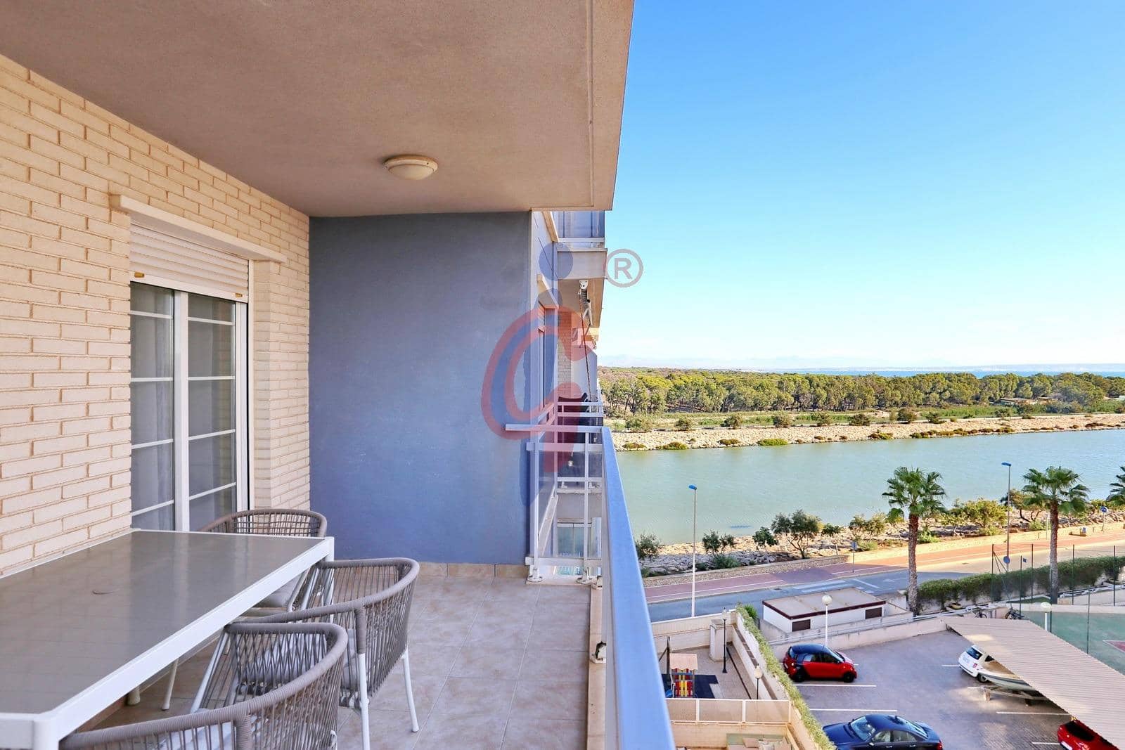 2 soveværelse Lejlighed til salg i Guardamar del Segura med swimmingpool garage - € 184.900 (Ref: 10109795)