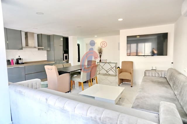 3 sypialnia Apartament na sprzedaż w Zona Pueblo, Guardamar del Segura - 240 000 € (Ref: 10129692)