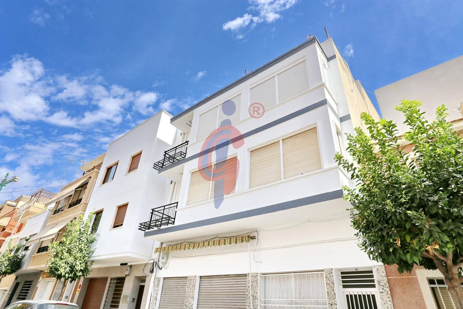 3 bedroom Apartment for sale in Guardamar del Segura - € 240,000 (Ref: 10129692)
