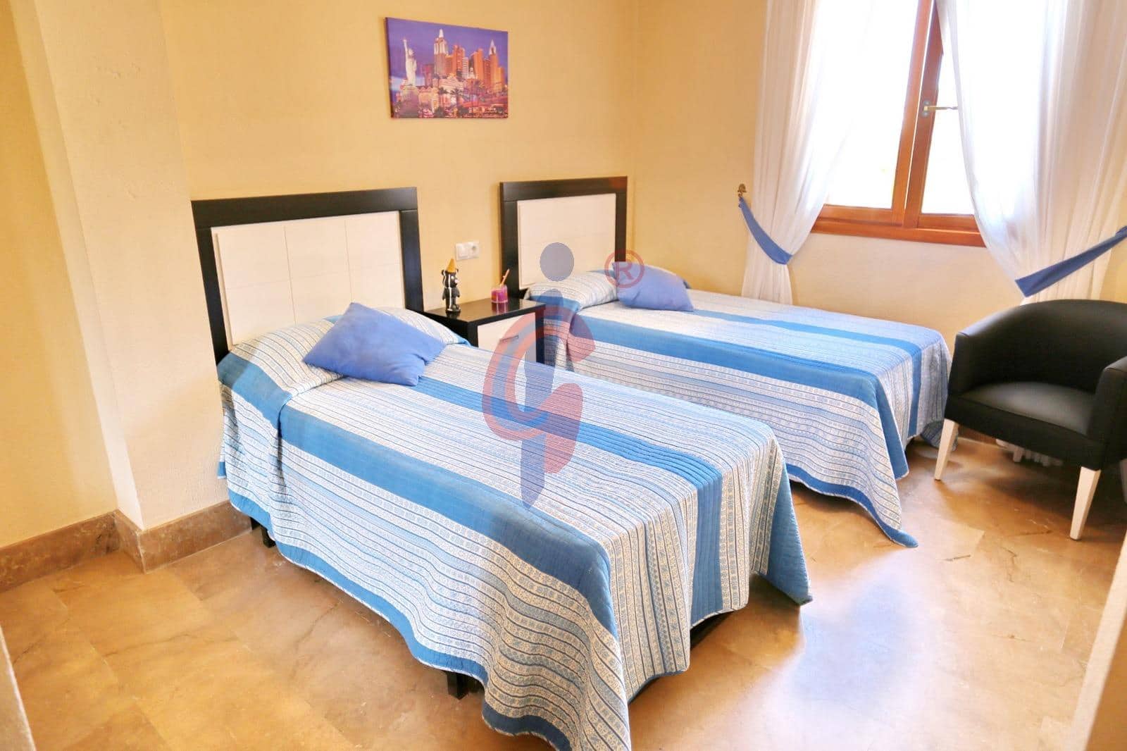 2 sovrum Lägenhet till salu i Guardamar del Segura med garage - 389 990 € (Ref: 10129693)