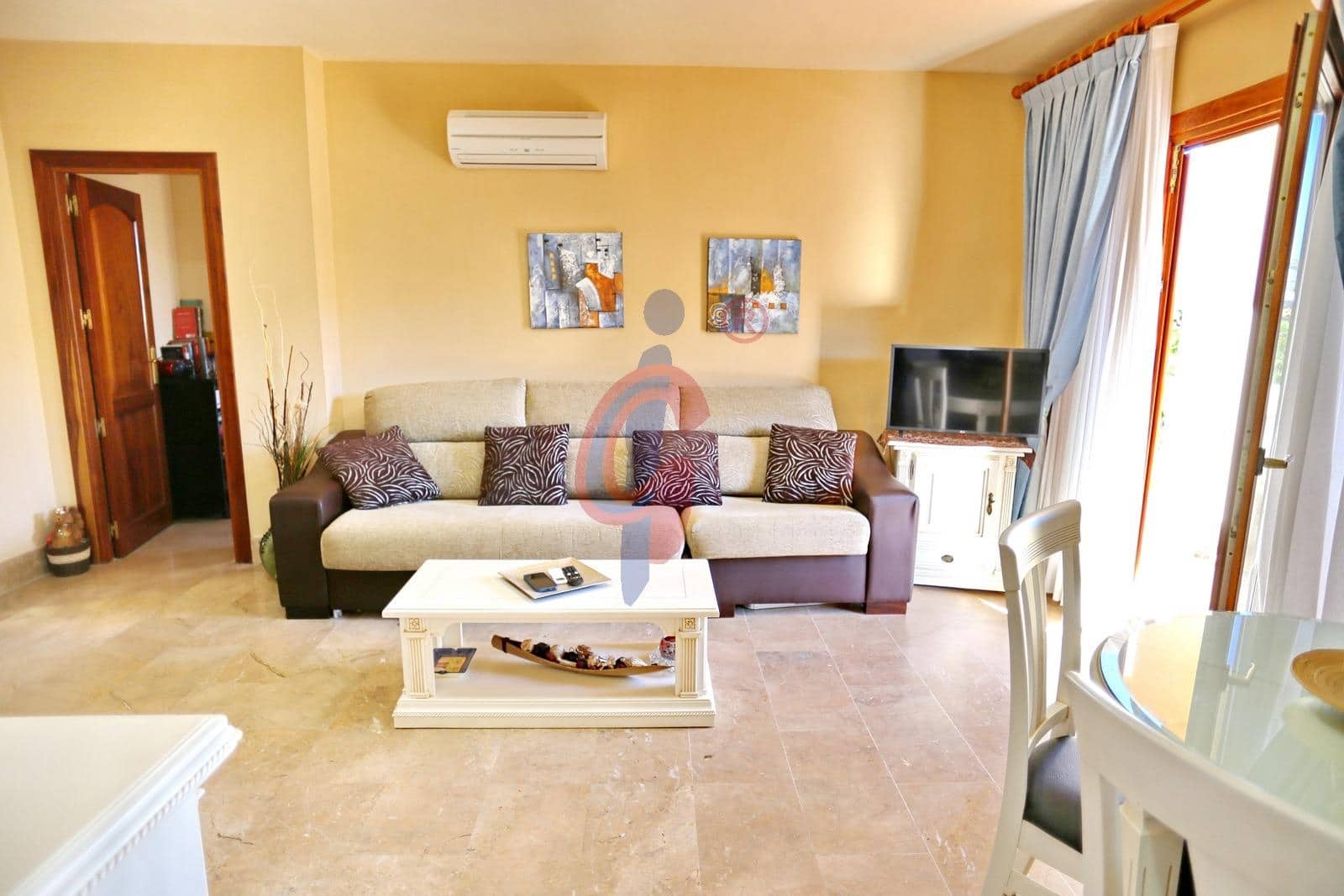 2 sovrum Lägenhet till salu i Guardamar del Segura med garage - 389 990 € (Ref: 10129693)