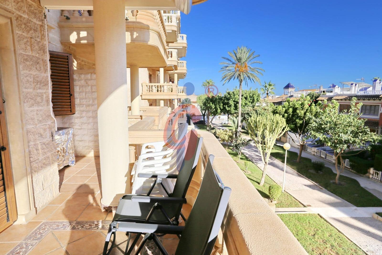 2 sovrum Lägenhet till salu i Guardamar del Segura med garage - 389 990 € (Ref: 10129693)