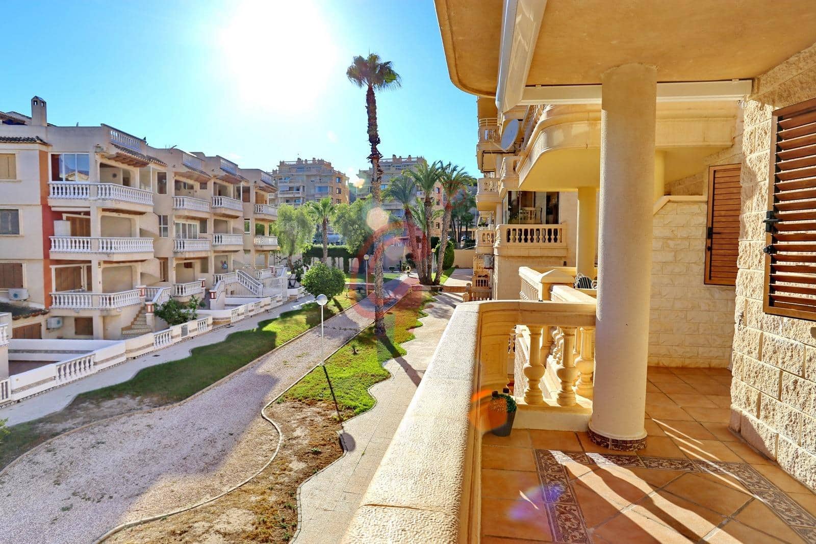 2 sovrum Lägenhet till salu i Guardamar del Segura med garage - 389 990 € (Ref: 10129693)