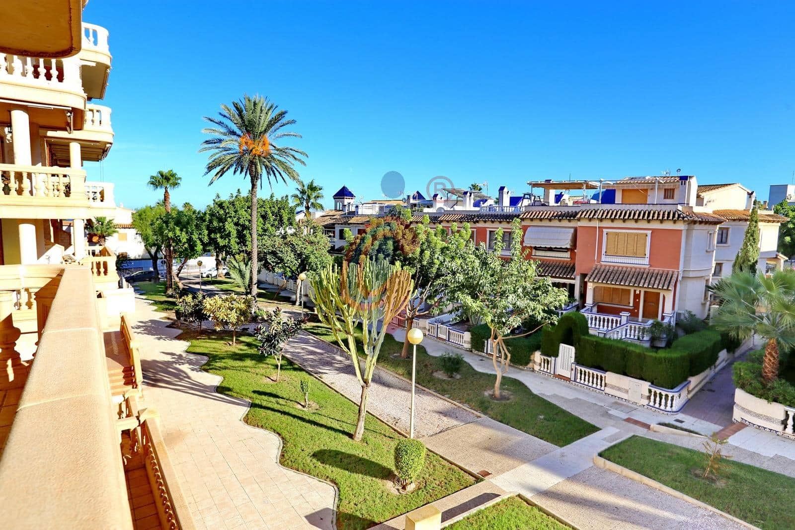 2 sovrum Lägenhet till salu i Guardamar del Segura med garage - 389 990 € (Ref: 10129693)