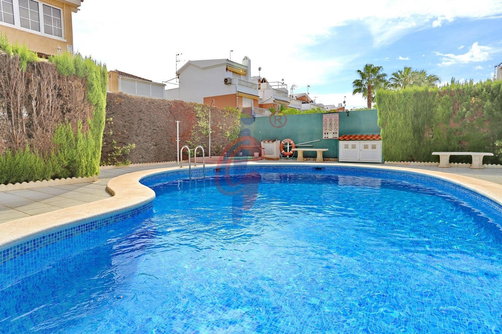 3 Zimmer Bungalow zu verkaufen in Guardamar del Segura mit Pool Garage - 249.000 € (Ref: 10136200)