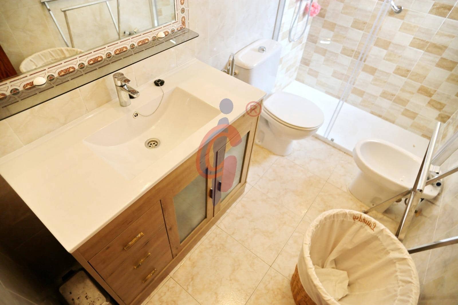 3 Zimmer Bungalow zu verkaufen in Guardamar del Segura mit Pool Garage - 249.000 € (Ref: 10136200)
