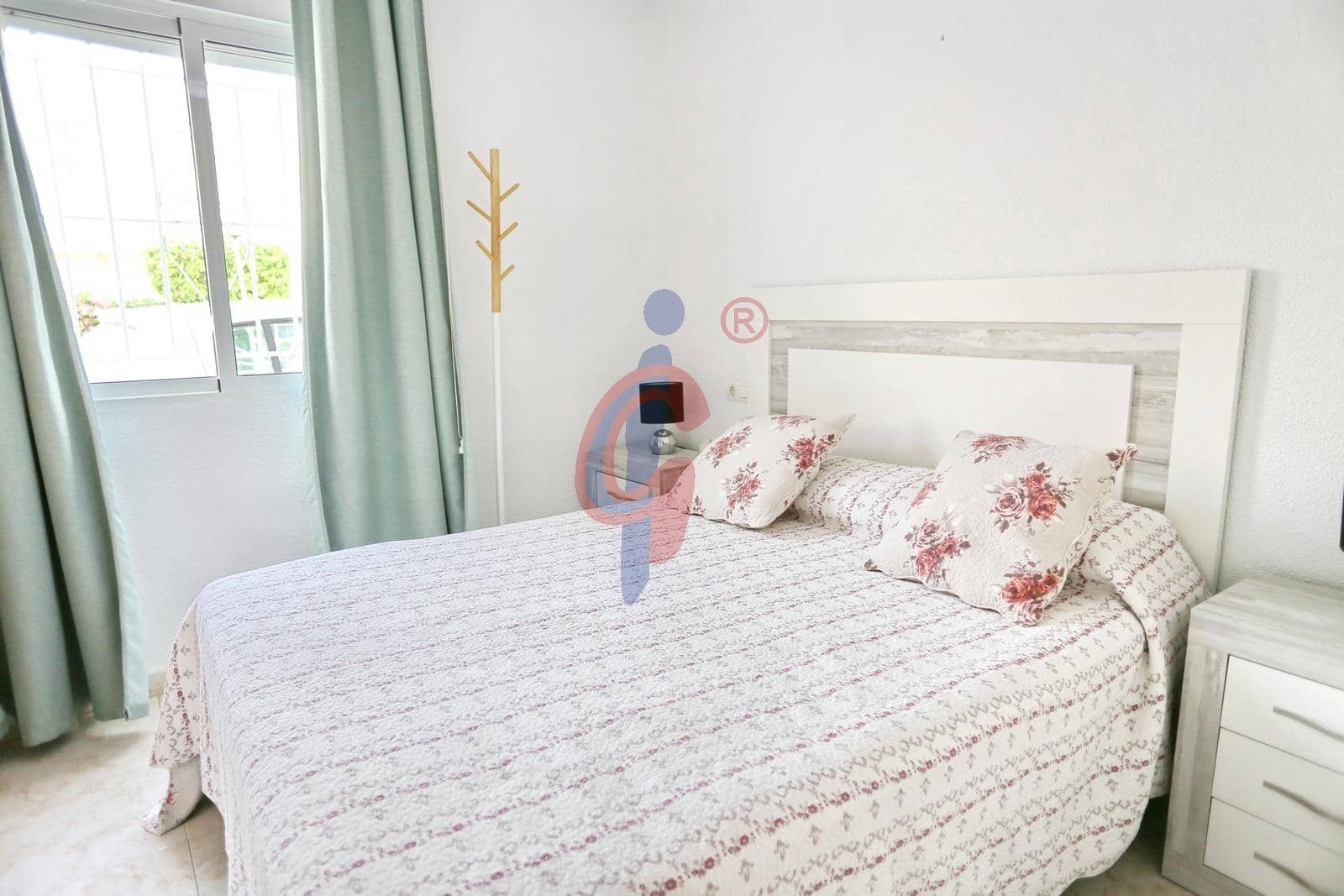 3 Zimmer Bungalow zu verkaufen in Guardamar del Segura mit Pool Garage - 249.000 € (Ref: 10136200)