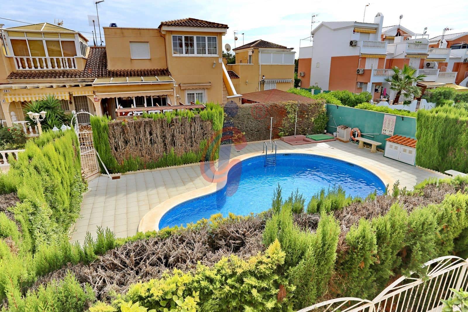 3 Zimmer Bungalow zu verkaufen in Guardamar del Segura mit Pool Garage - 249.000 € (Ref: 10136200)