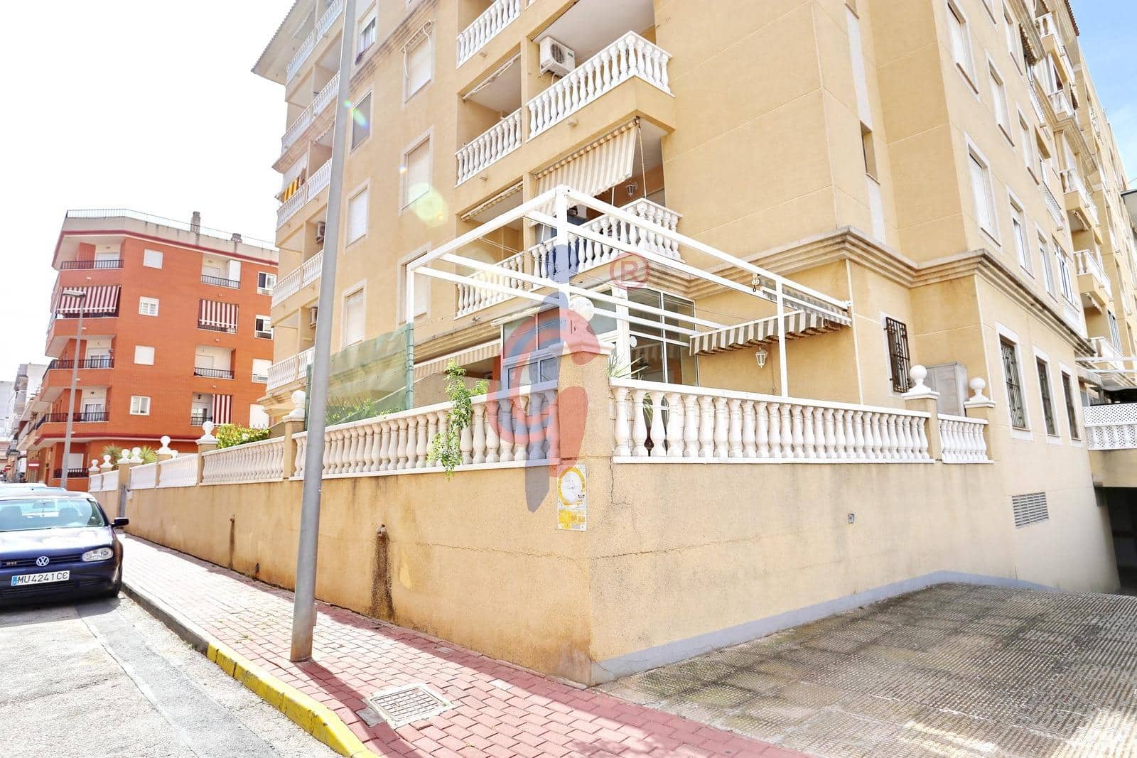 2 soverom Leilighet til salgs i Guardamar del Segura med svømmebasseng - € 169 990 (Ref: 10139830)