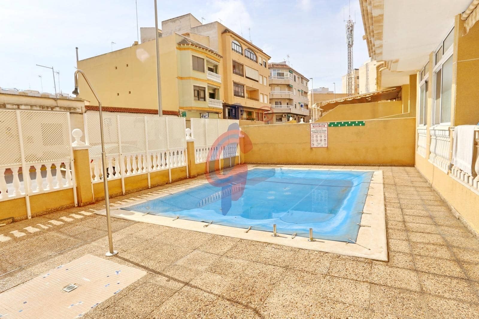 2 soverom Leilighet til salgs i Guardamar del Segura med svømmebasseng - € 169 990 (Ref: 10139830)