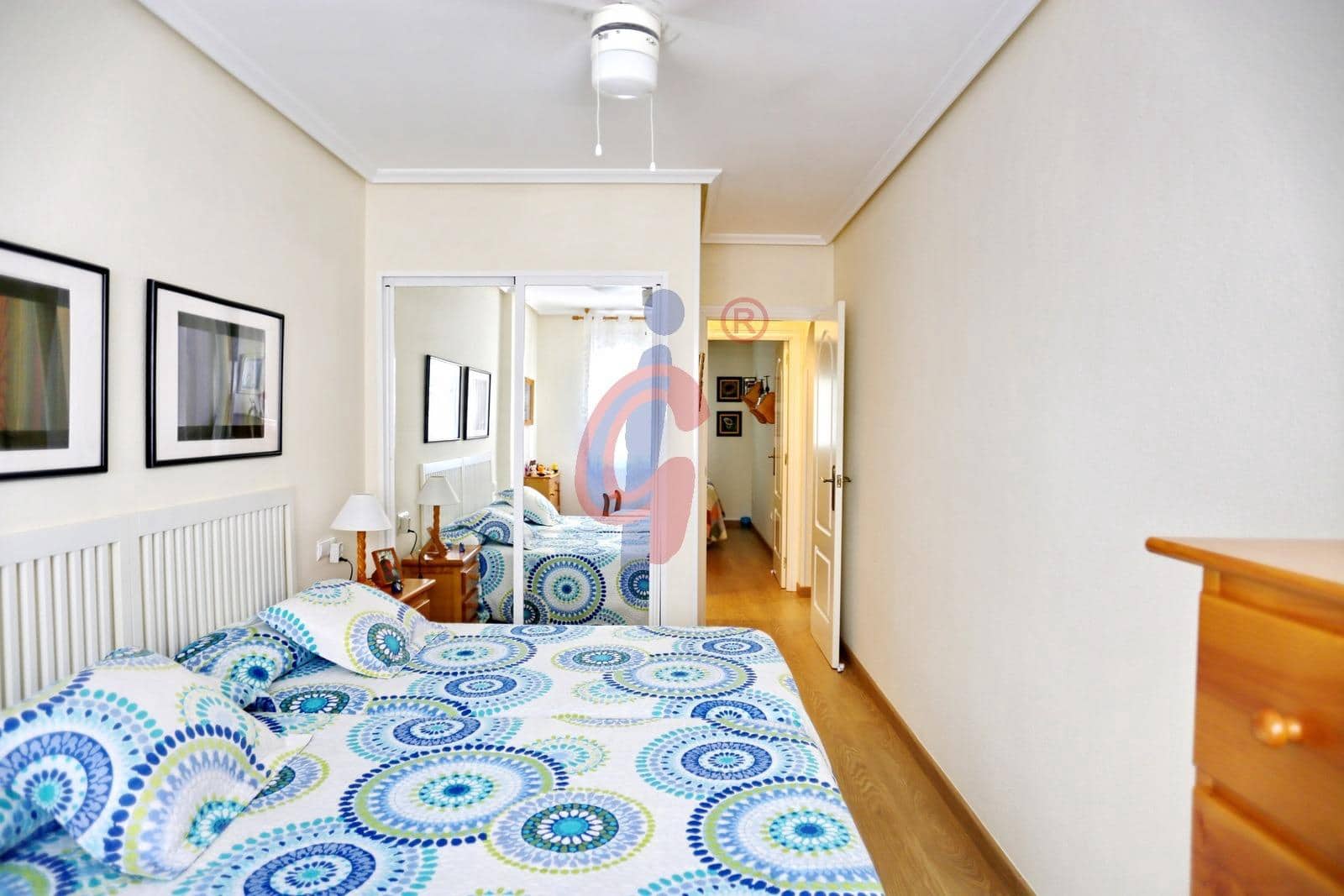 Apartamento de 2 habitaciones en Guardamar del Segura en venta con piscina - 164.950 € (Ref: 10139831)