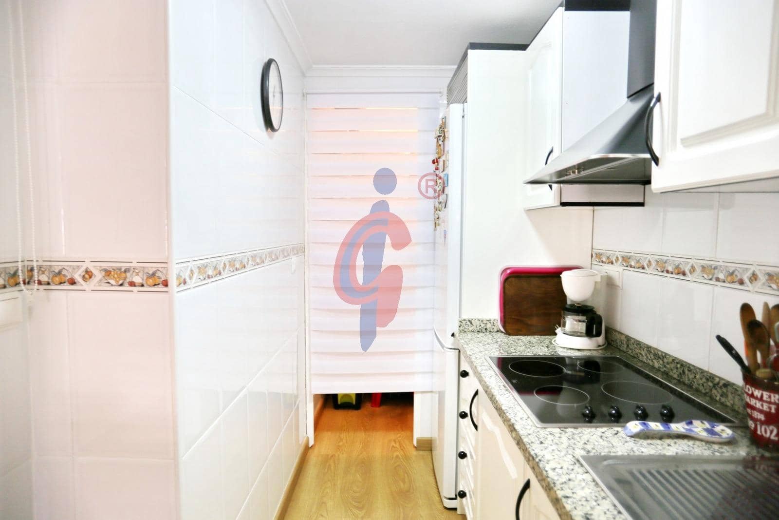 Apartamento de 2 habitaciones en Guardamar del Segura en venta con piscina - 164.950 € (Ref: 10139831)