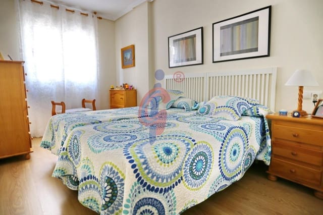 2 soveværelse Lejlighed til salg i Las Viñas, Guardamar del Segura med swimmingpool - € 164.950 (Ref: 10139831)