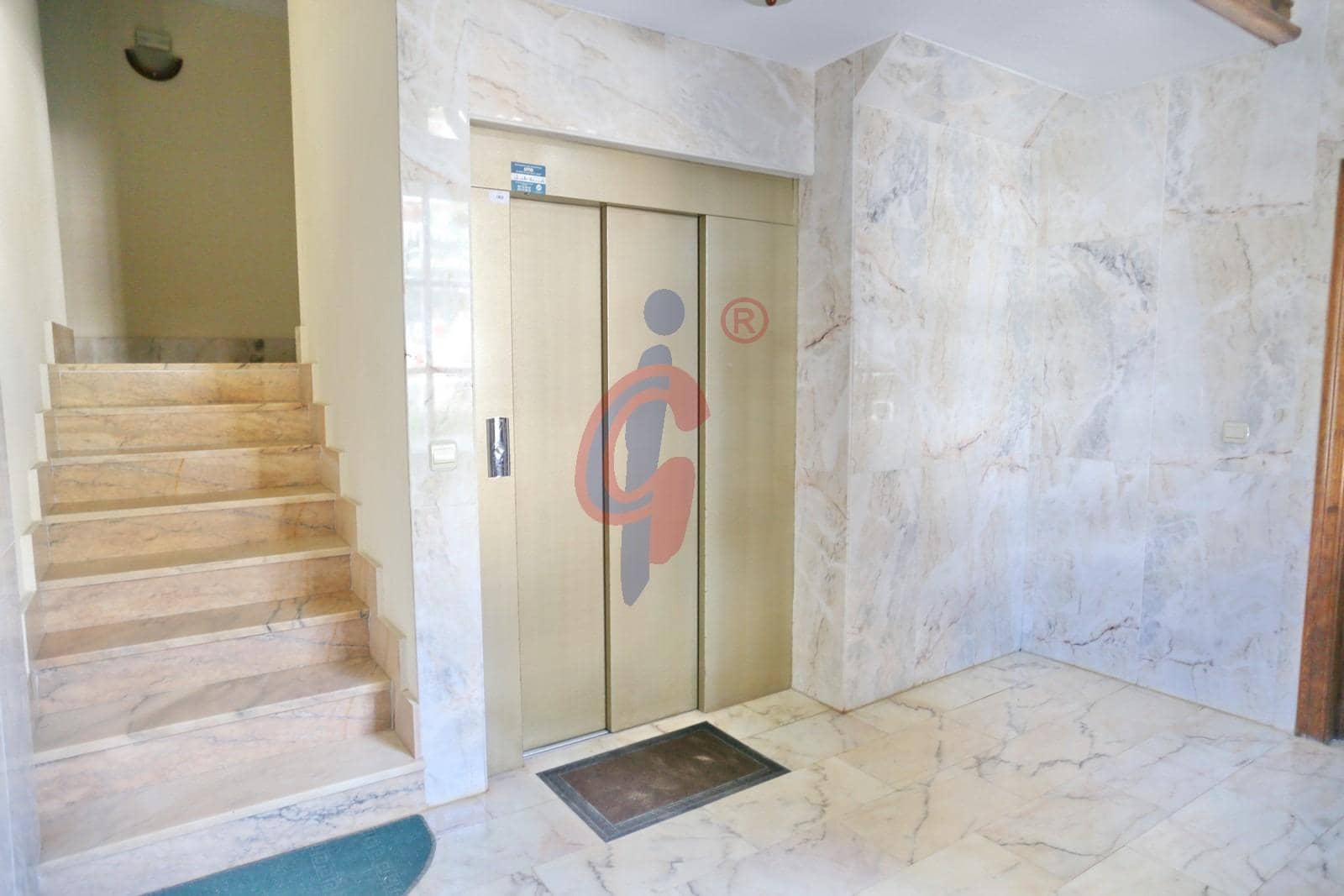 2 soveværelse Lejlighed til salg i Guardamar del Segura - € 245.000 (Ref: 10139832)