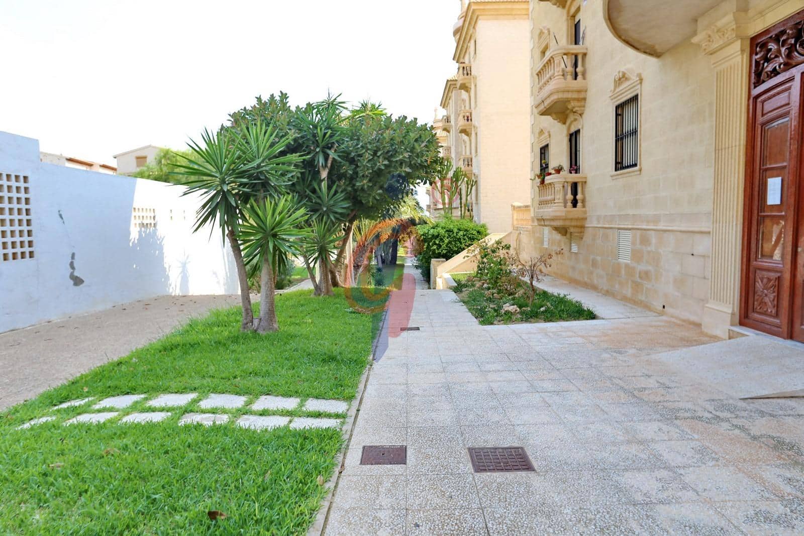 2 soveværelse Lejlighed til salg i Guardamar del Segura - € 245.000 (Ref: 10139832)