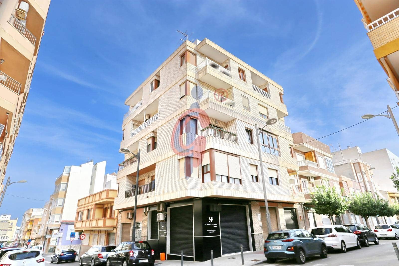 4 sovrum Lägenhet till salu i Guardamar del Segura - 175 000 € (Ref: 10139834)