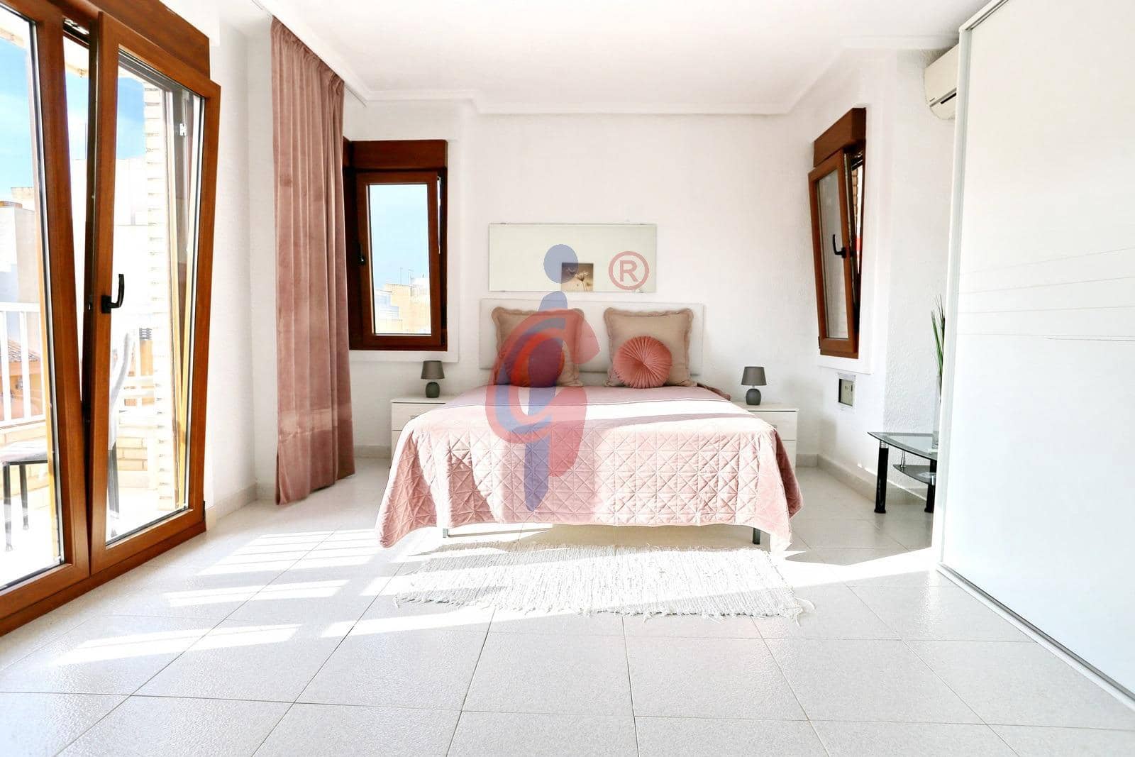 4 sovrum Lägenhet till salu i Guardamar del Segura - 175 000 € (Ref: 10139834)