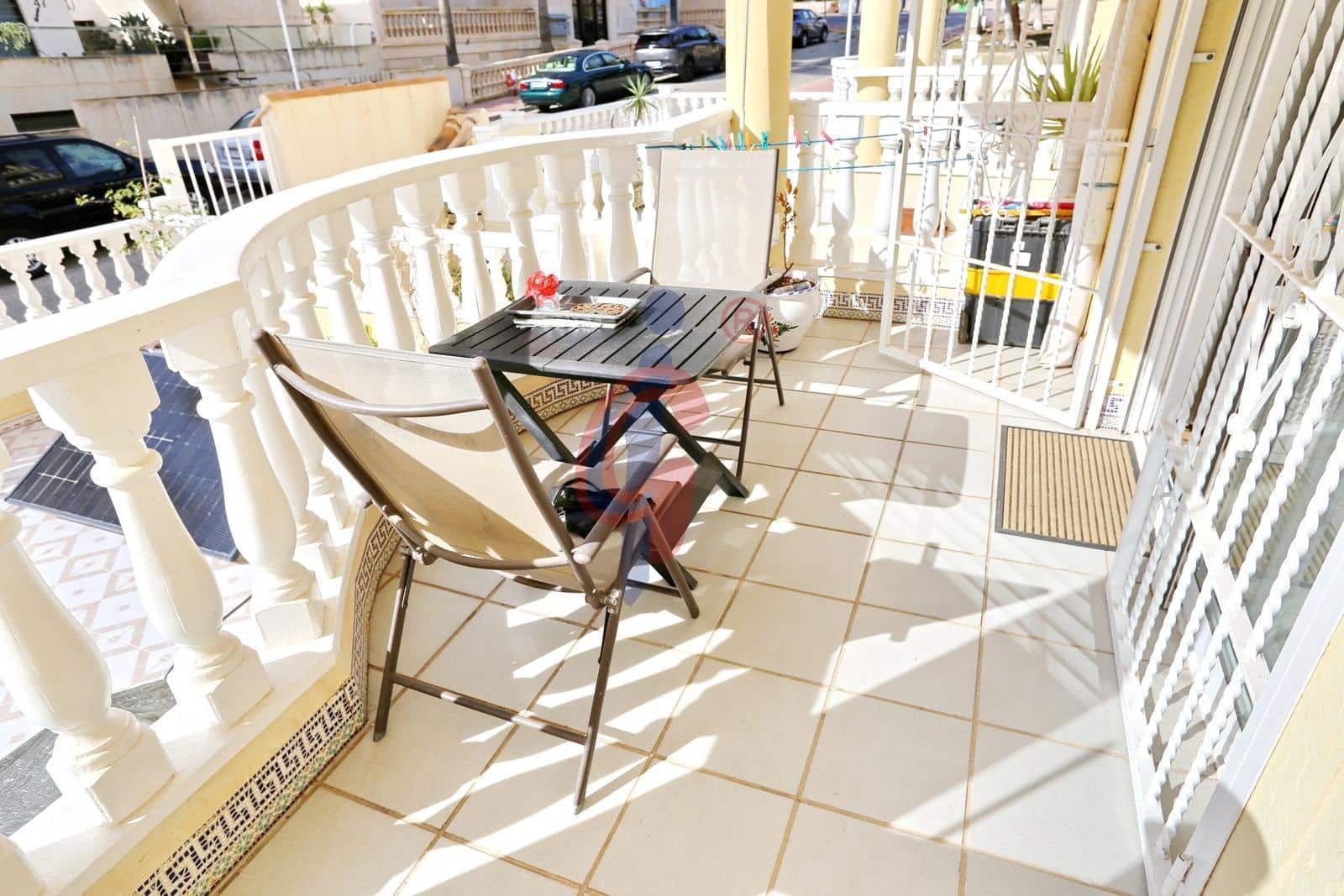 3 slaapkamer Appartement te koop in Guardamar del Segura met zwembad garage - € 246.000 (Ref: 10150391)