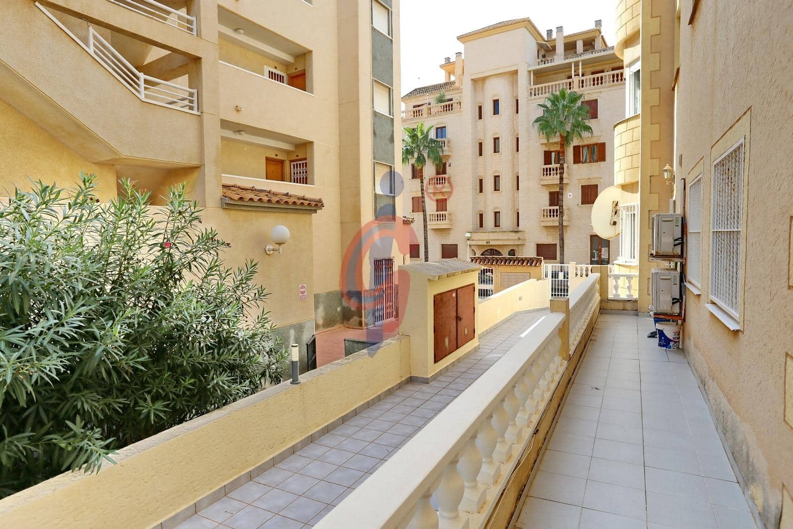 3 slaapkamer Appartement te koop in Guardamar del Segura met zwembad garage - € 246.000 (Ref: 10150391)