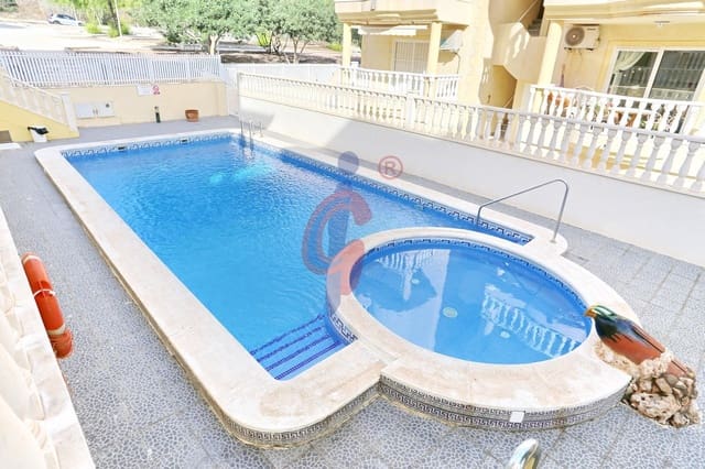 3 chambre Appartement à vendre à El Moncayo - El Pòrtic, Guardamar del Segura avec piscine garage - 246 000 € (Ref: 10150391)