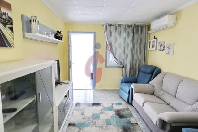 2 makuuhuone Bungalow vuokrattavana paikassa San Luis, Torrevieja - 800 € (Ref: 10159829)