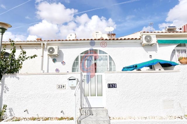 2 makuuhuone Bungalow vuokrattavana paikassa San Luis, Torrevieja - 800 € (Ref: 10159829)