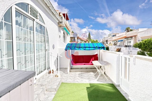 2 makuuhuone Bungalow vuokrattavana paikassa San Luis, Torrevieja - 800 € (Ref: 10159829)