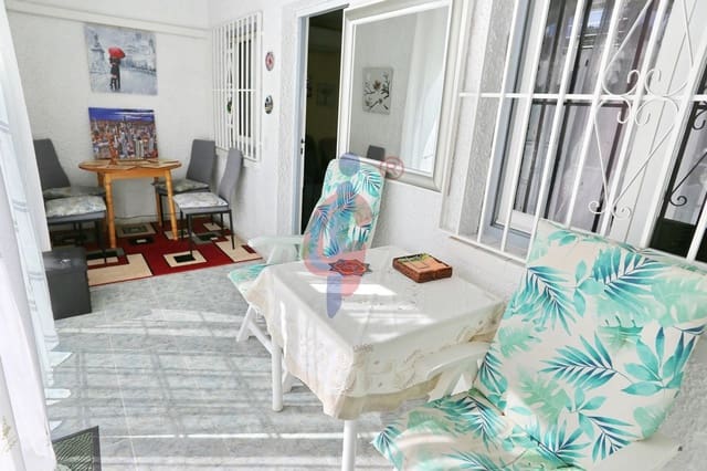 2 makuuhuone Bungalow vuokrattavana paikassa San Luis, Torrevieja - 800 € (Ref: 10159829)