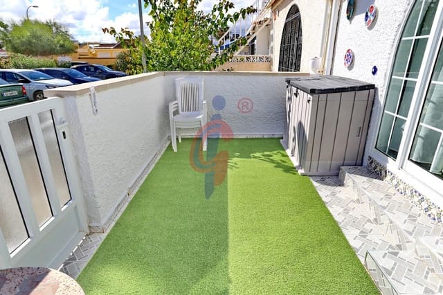 2 makuuhuone Bungalow vuokrattavana paikassa San Luis, Torrevieja - 800 € (Ref: 10159829)