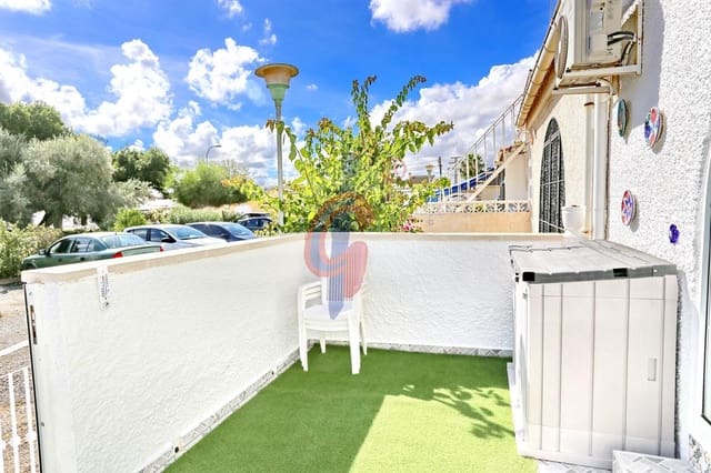 2 makuuhuone Bungalow vuokrattavana paikassa San Luis, Torrevieja - 800 € (Ref: 10159829)
