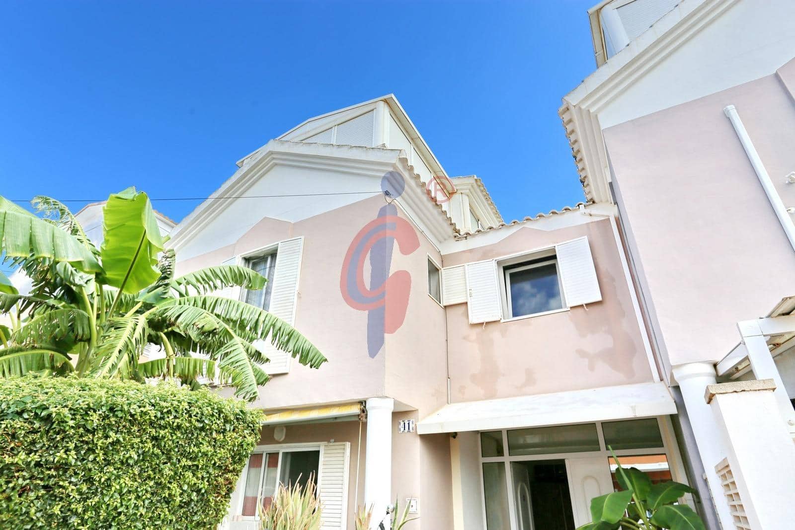 Adosado de 3 habitaciones en Guardamar del Segura en venta con piscina - 289.990 € (Ref: 10174662)