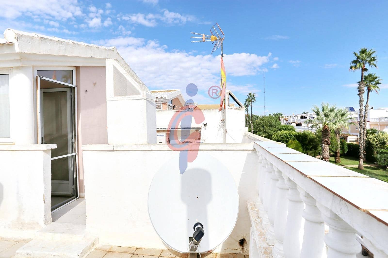 Adosado de 3 habitaciones en Guardamar del Segura en venta con piscina - 289.990 € (Ref: 10174662)